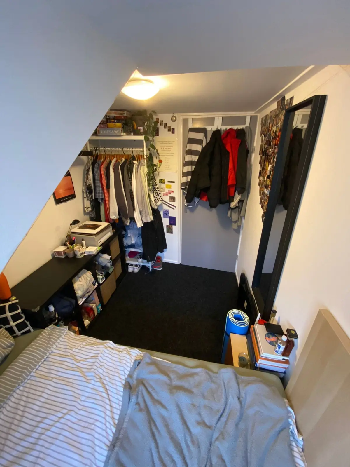 Image 2 of 4
