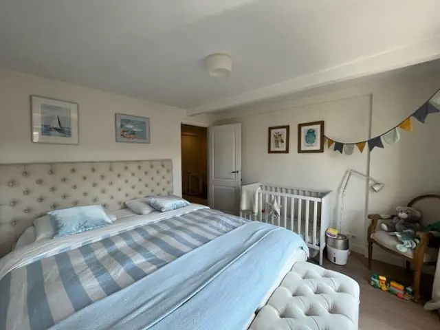 Image 27 of 38