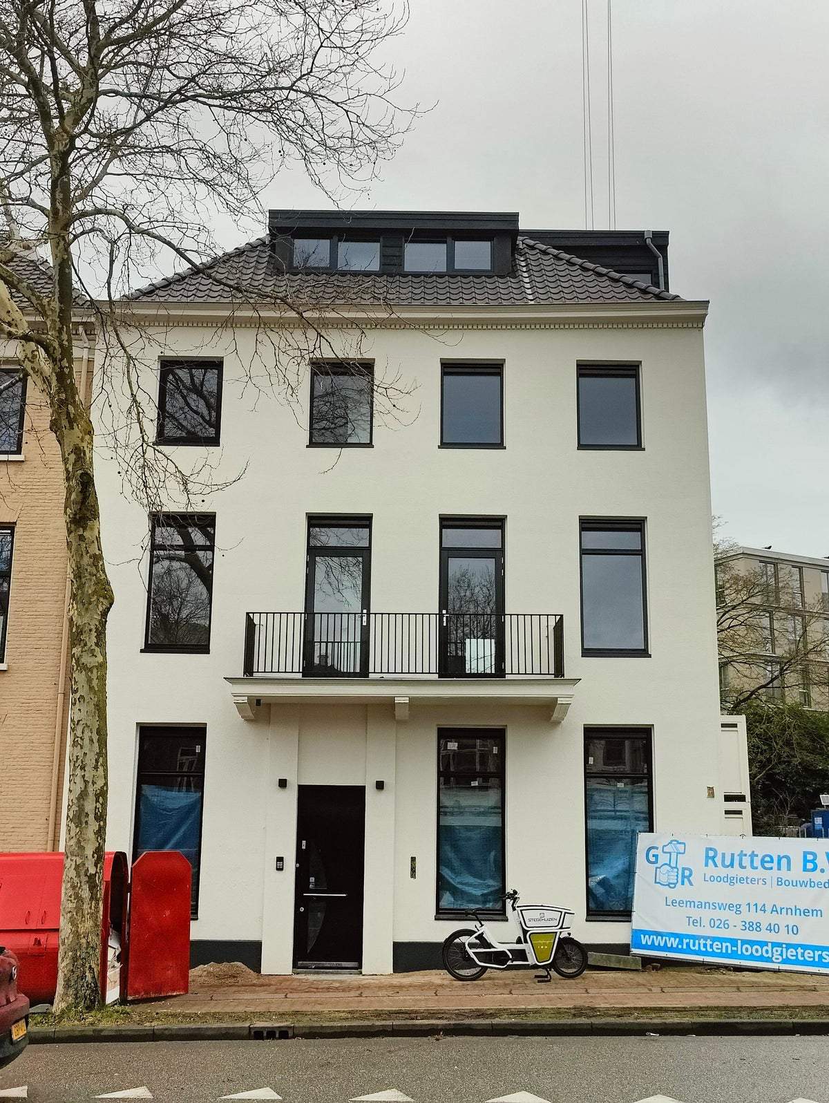 Afbeelding 1 van 24