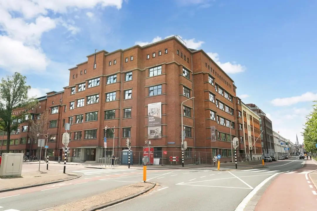 Image 23 of 24