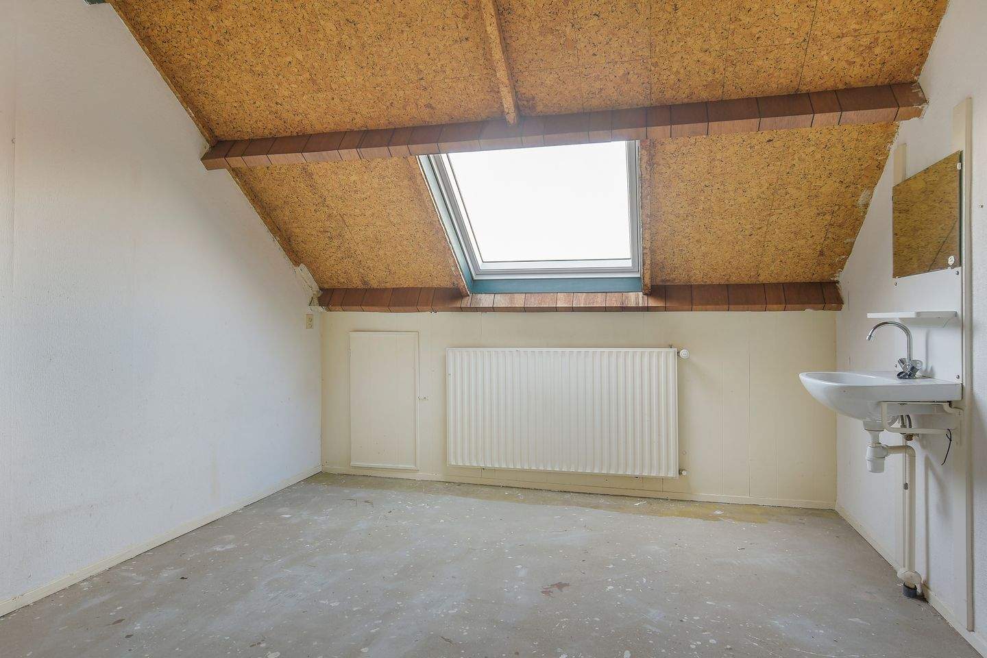 Image 10 of 12