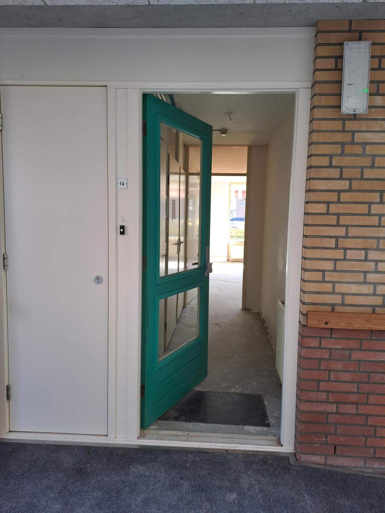 Image 2 of 9