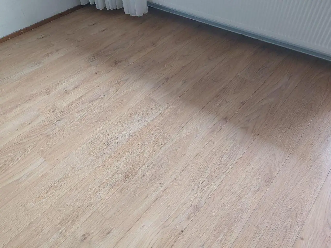 Image 4 of 9