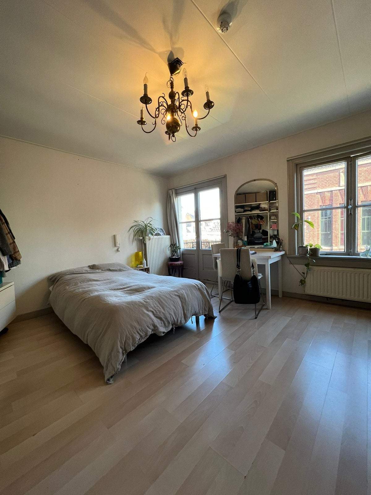 Bild 2 von 10