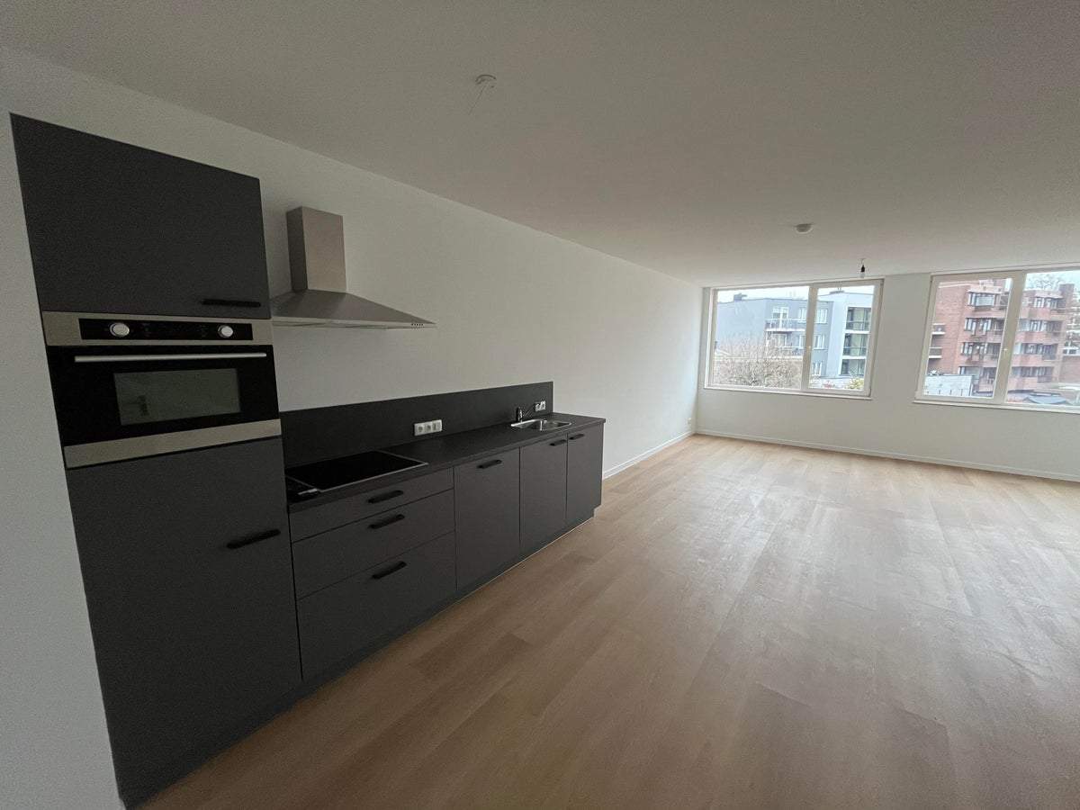 Bild 2 von 7
