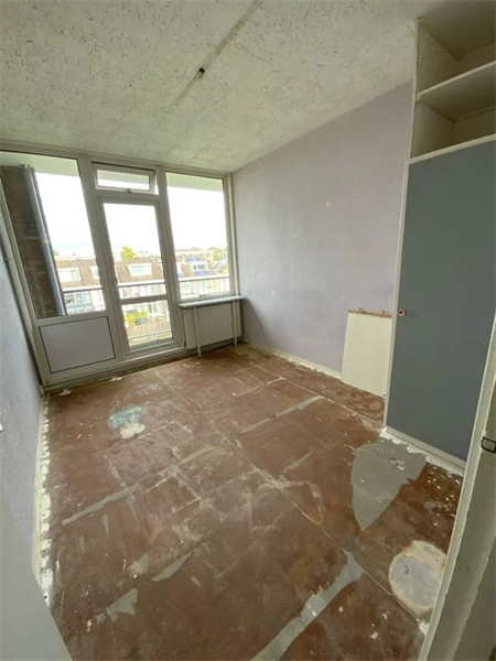 Bild 3 von 9