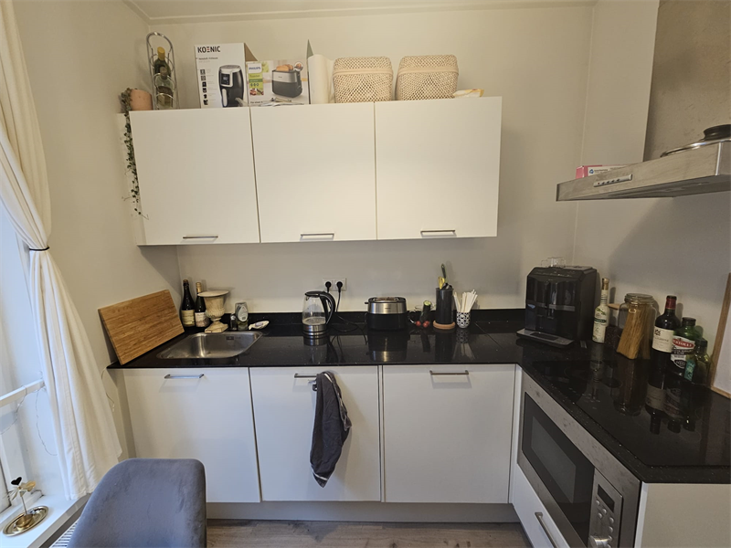 Image 1 of 10