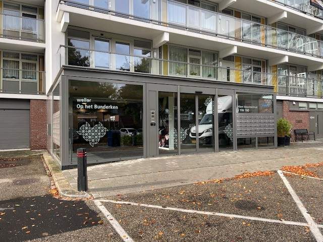 Bild 2 von 3