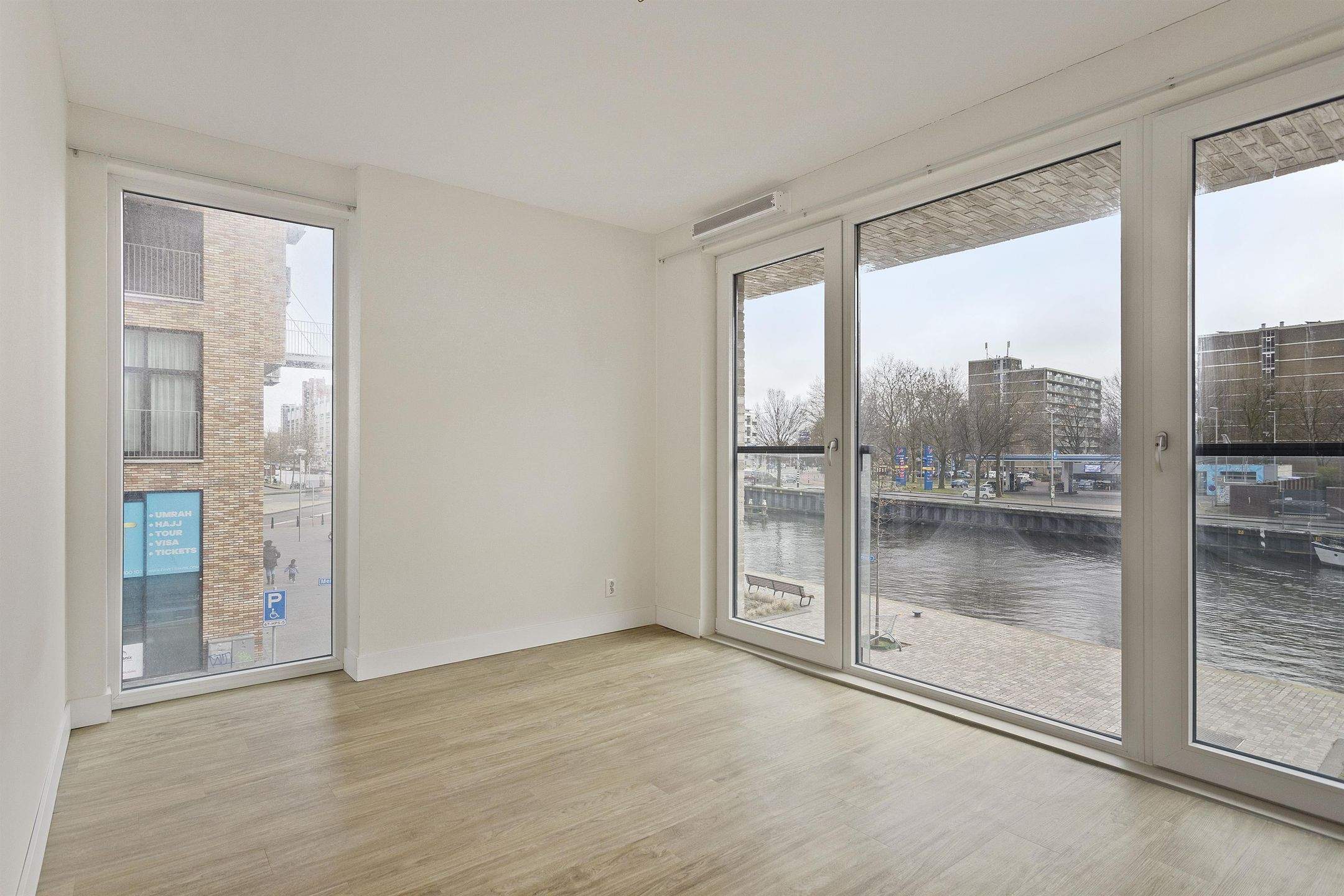 Afbeelding 9 van 17