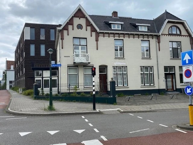 Afbeelding 7 van 9