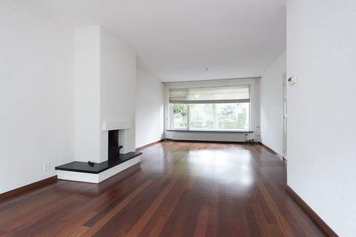 Bild 3 von 8