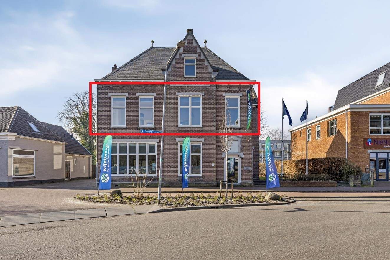Bild 2 von 12