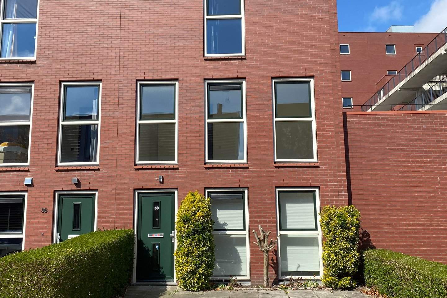 Afbeelding 1 van 12