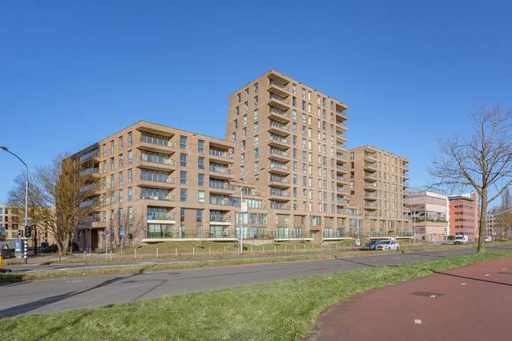 Image 1 sur 22