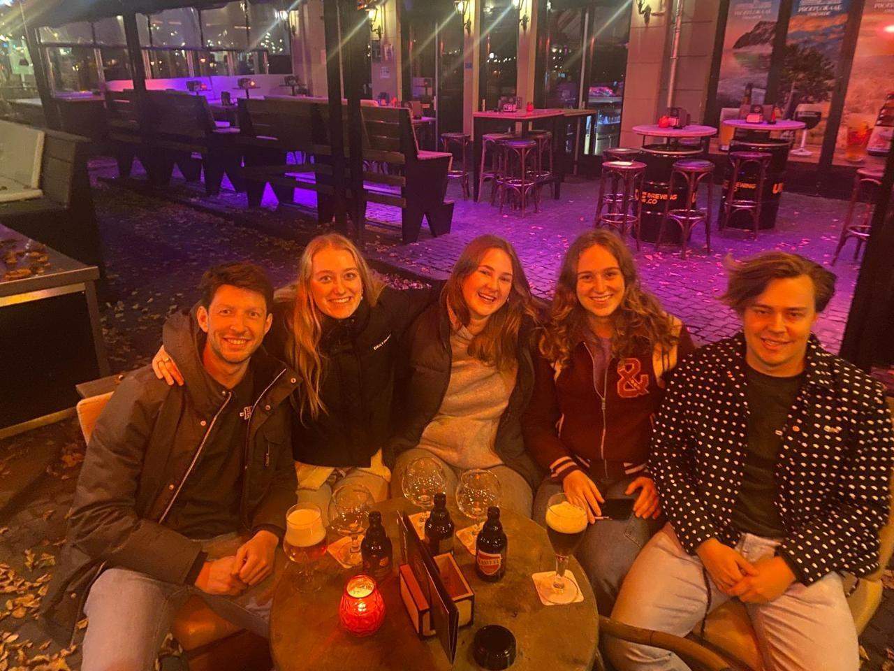 Afbeelding 2 van 9