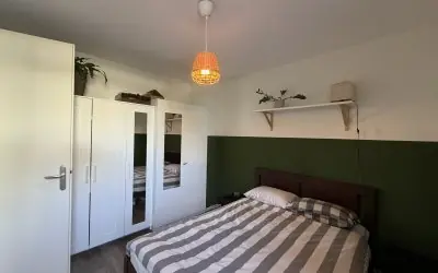 Image 6 of 6
