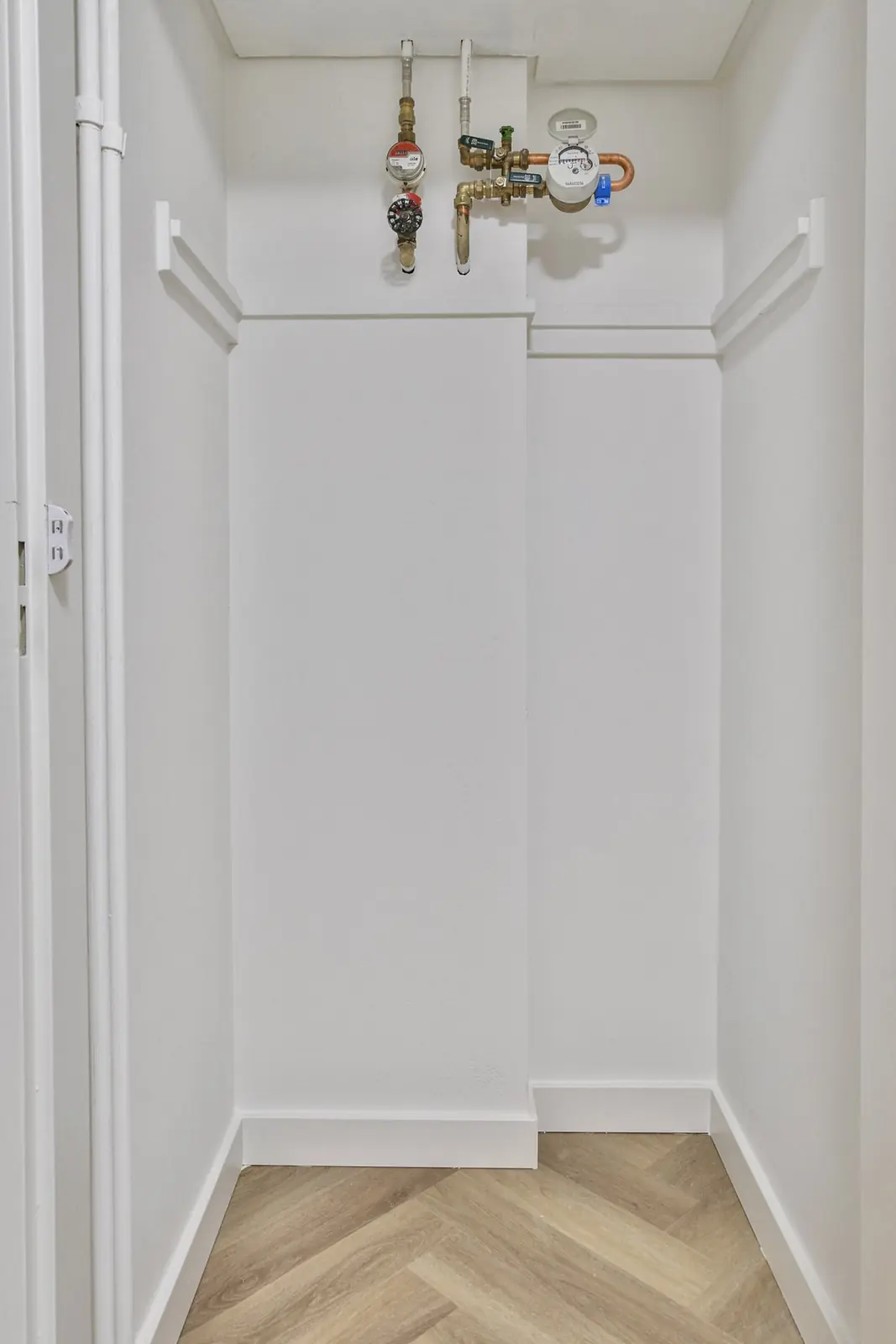 Image 14 of 15