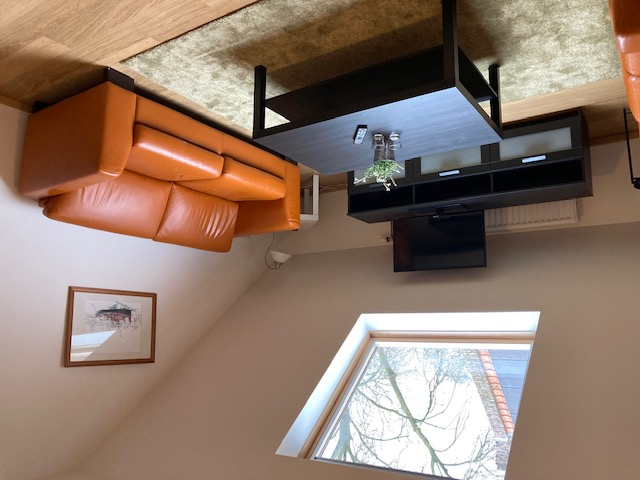 Image 3 of 9