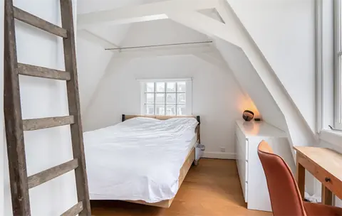 Appartement meublé avec toit-terrasse sur la Runstraat, centre d'Amsterdam