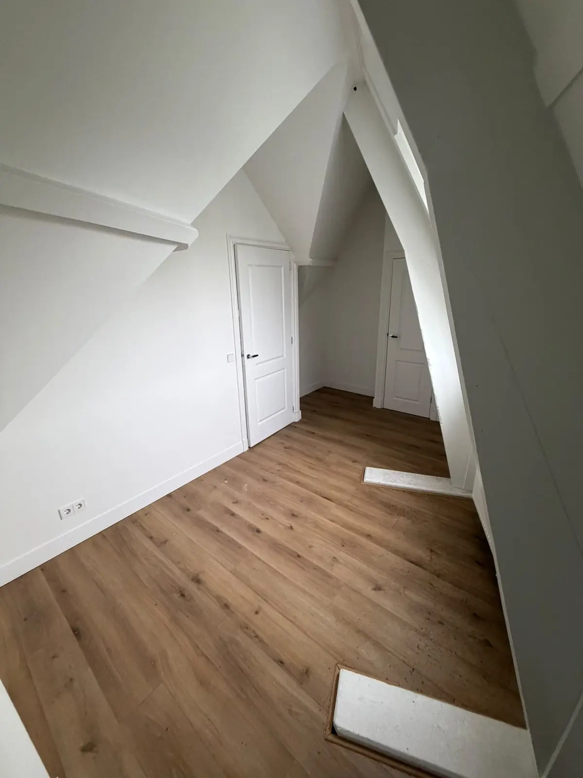 Image 7 of 8