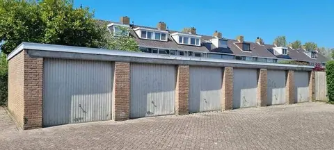 Garage Schultz van Haegenstraat, Hendrik-Ido-Ambacht - Te huur