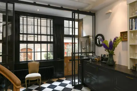 Freistehendes Nationaldenkmal Bergstraat 8, Amsterdam – Zu vermieten