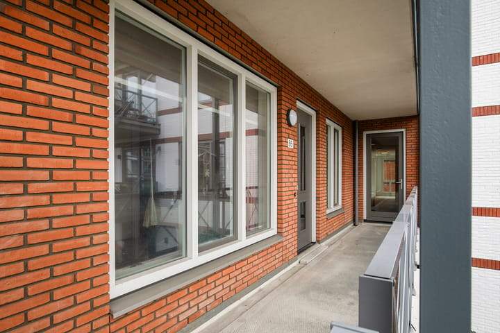 Afbeelding 2 van 25