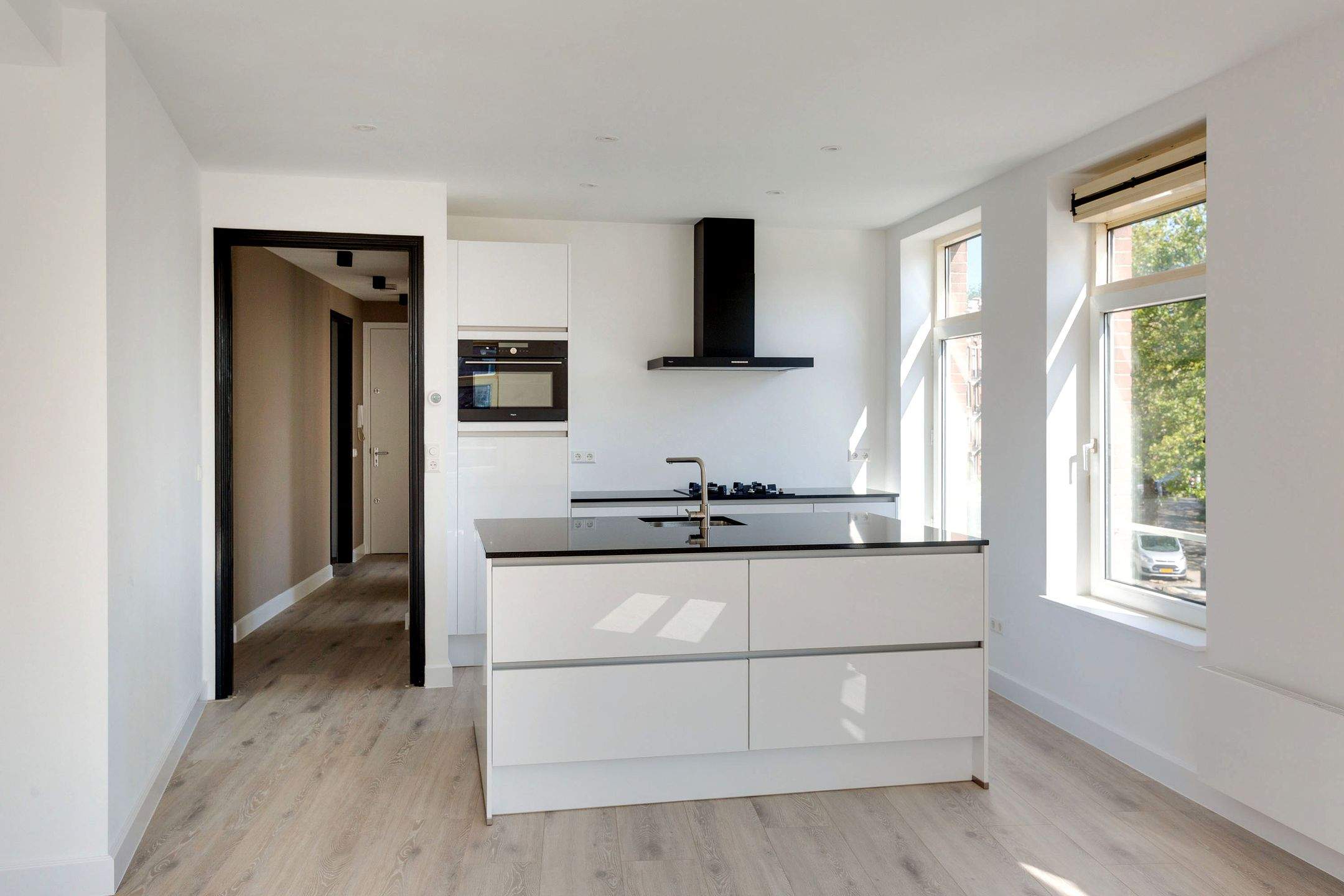 Afbeelding 6 van 31