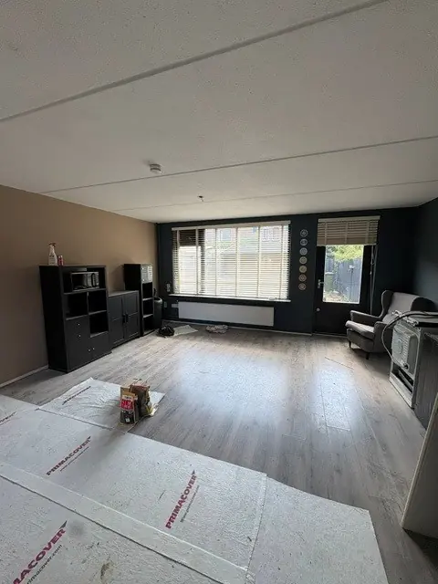 Image 11 of 11