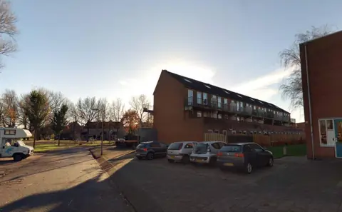 Apartment Roptastate 216, Leeuwarden - For Rent