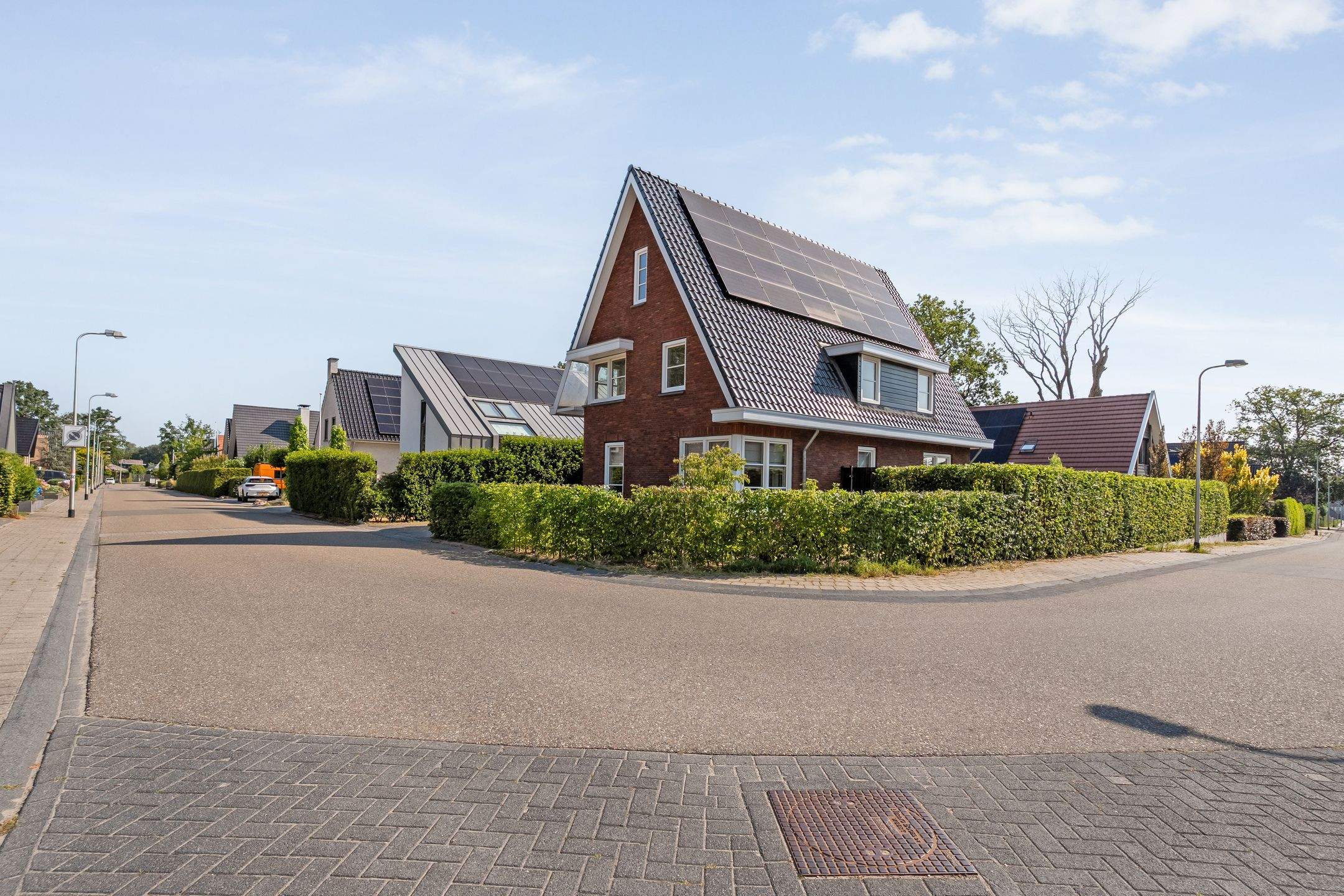 Image 27 of 29