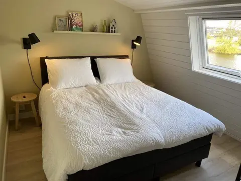 Vrijstaande gemeubileerde woning Scheendijk, Breukelen - Te huur