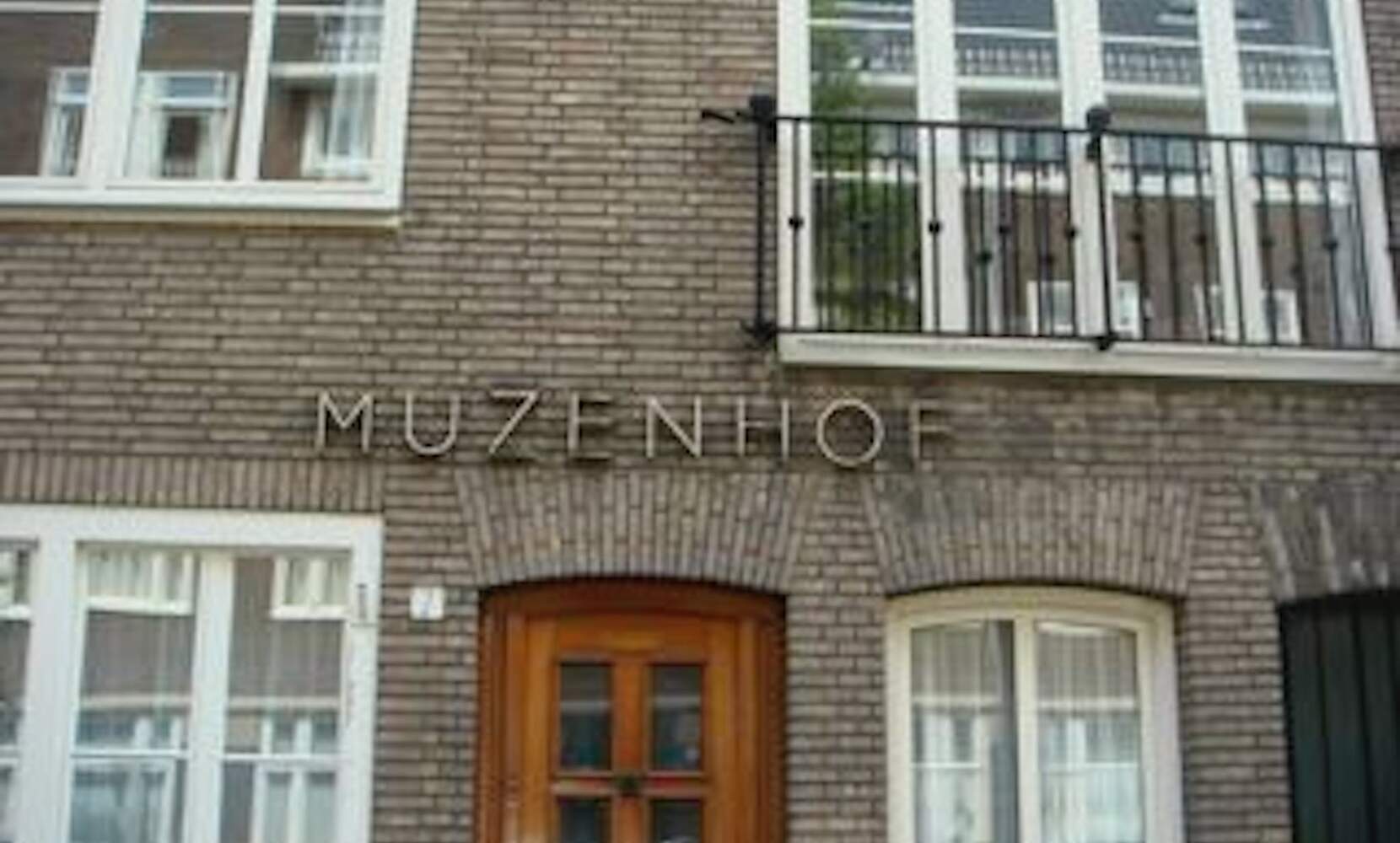 Afbeelding 2 van 10