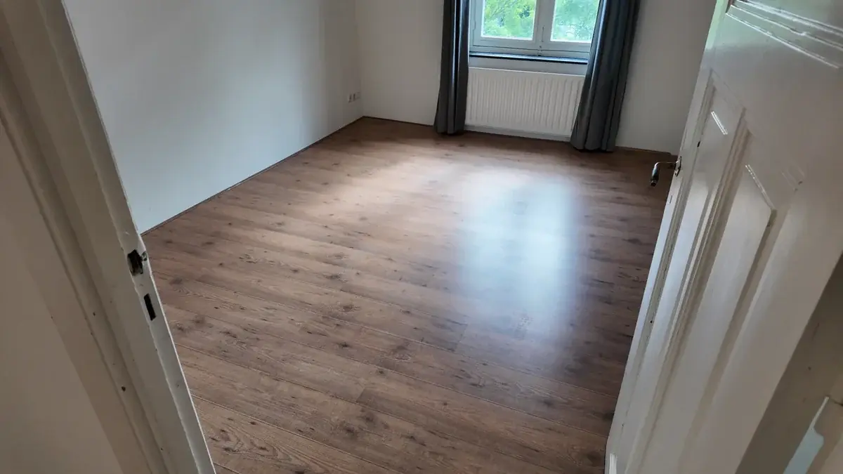 Bild 4 von 10