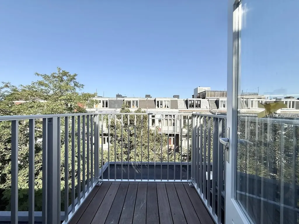 Image 9 of 15