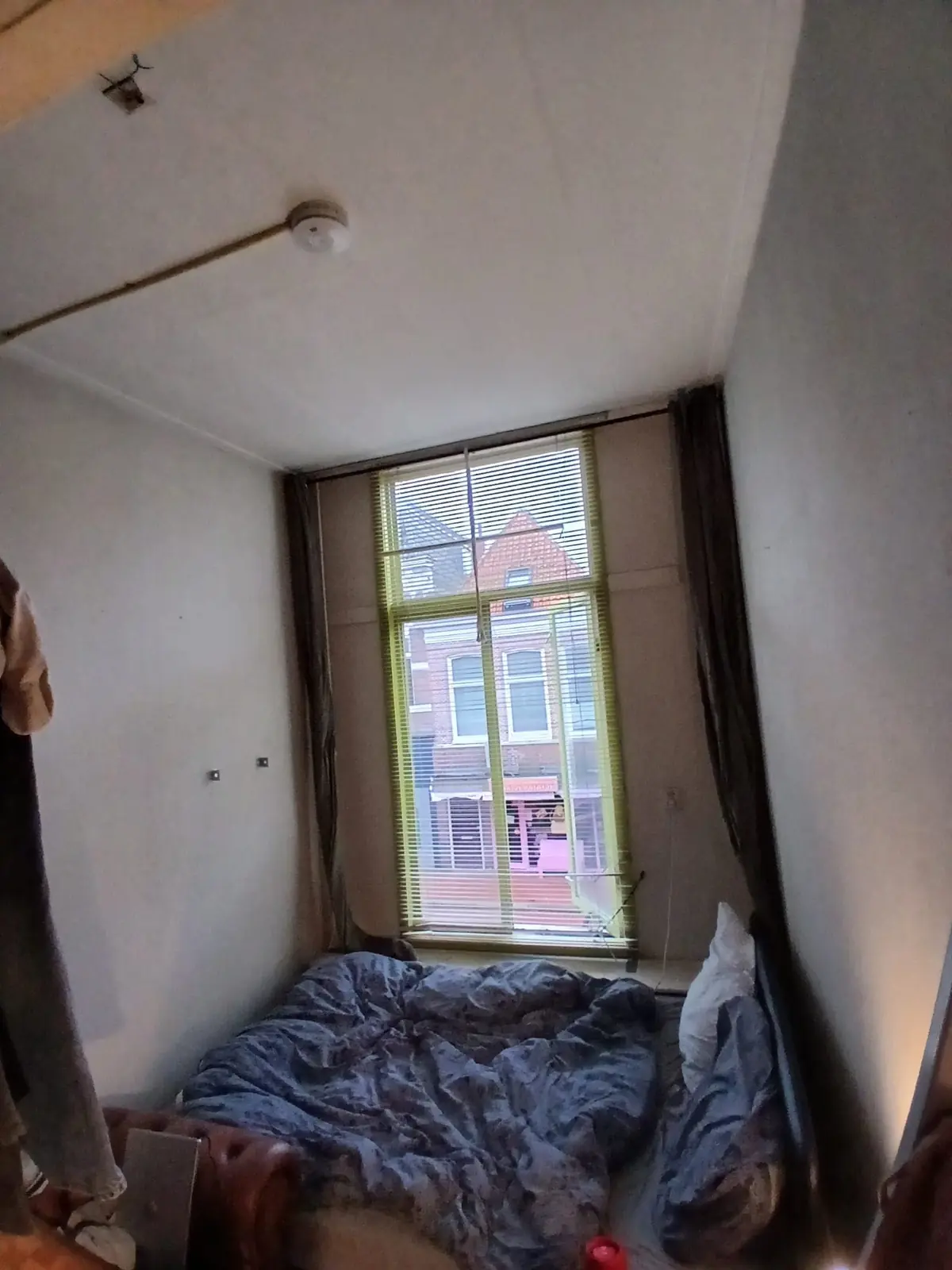 Room Nieuwe Ebbingestraat, Groningen - For Rent