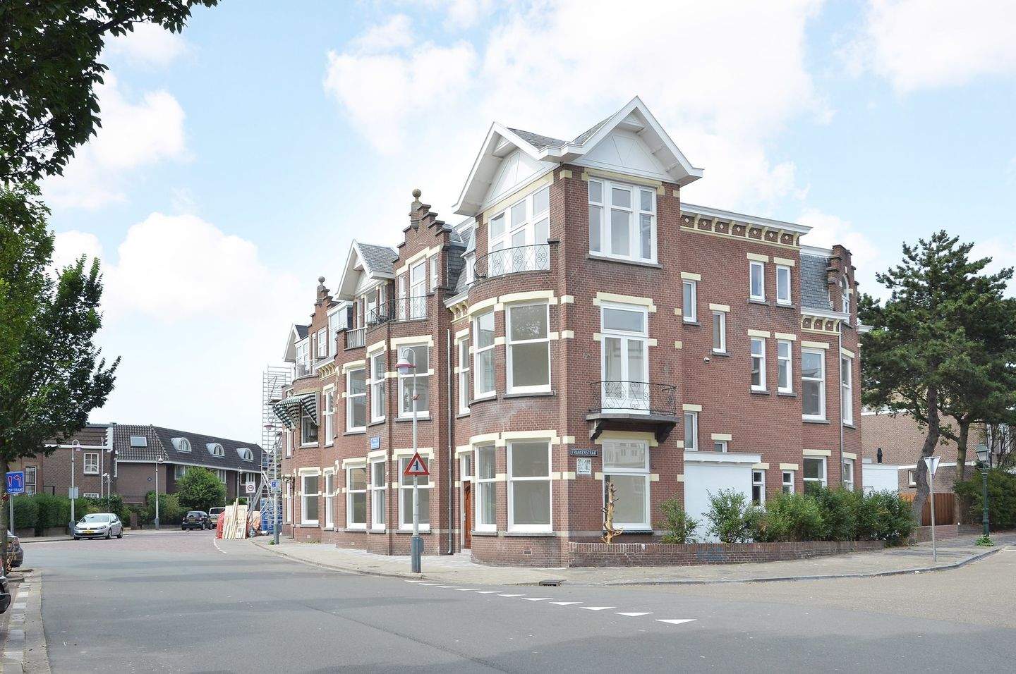 Afbeelding 2 van 12