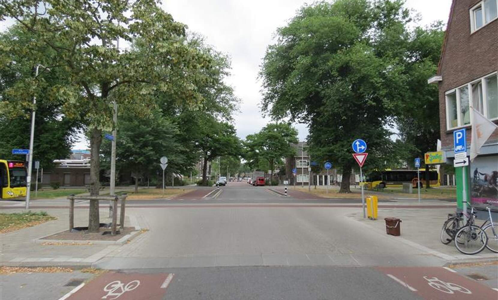 Afbeelding 2 van 14