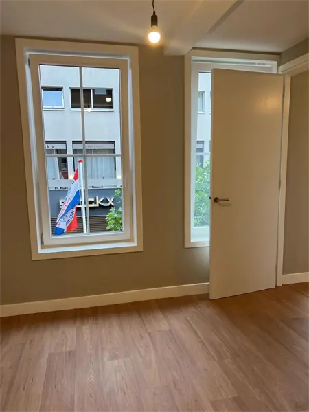 Image 6 of 11