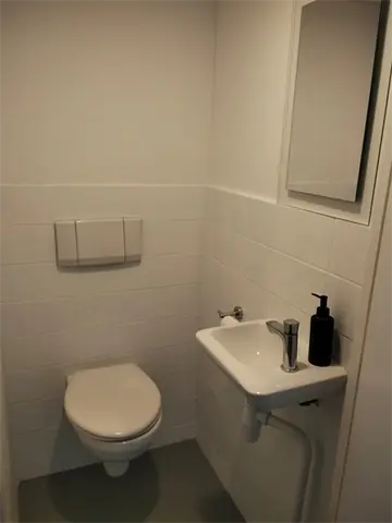 Kombiniertes Geschäft und Wohnung in der Ridderstraat, Hasselt - Zu vermieten