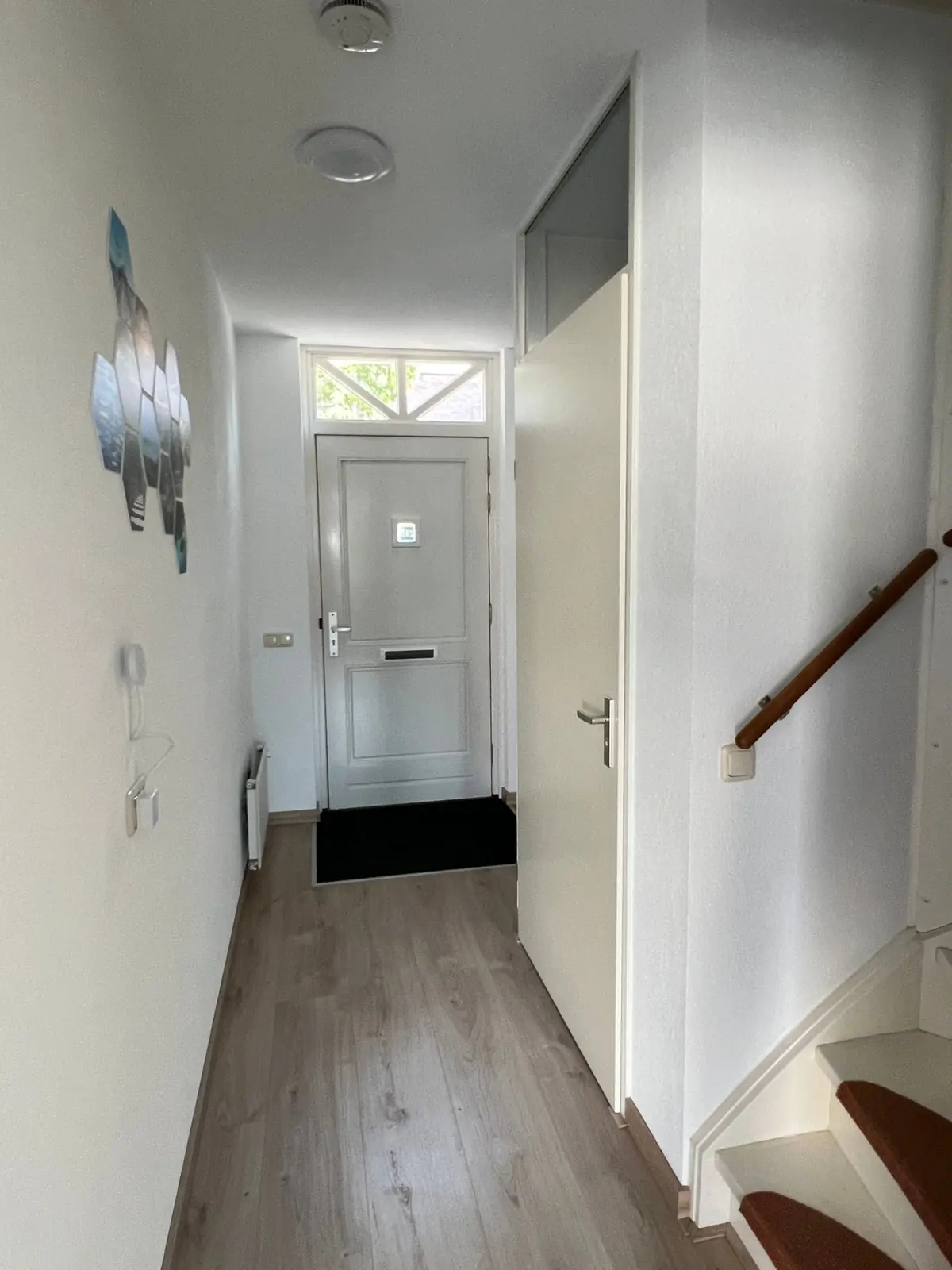 Image 2 of 30