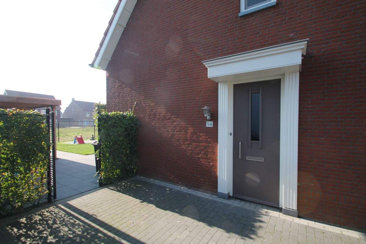 Afbeelding 2 van 6