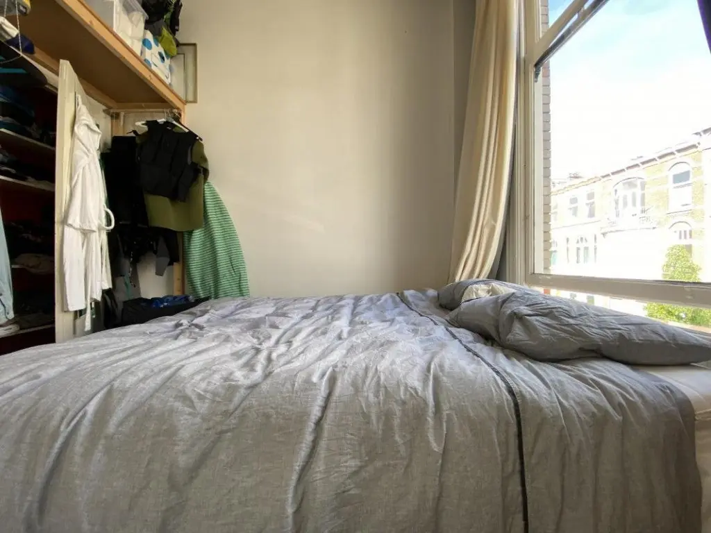 Image 10 of 11