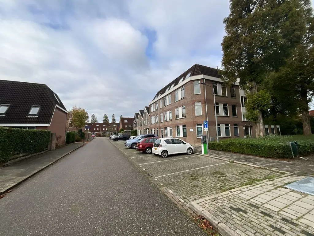 Image 1 sur 5