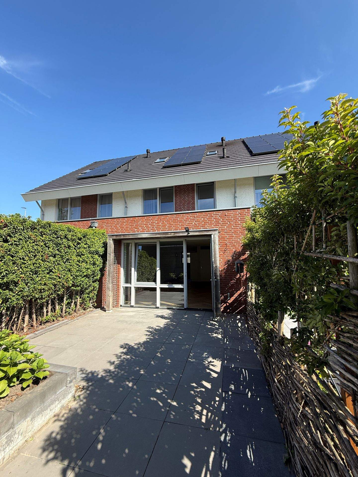 Image 20 of 23