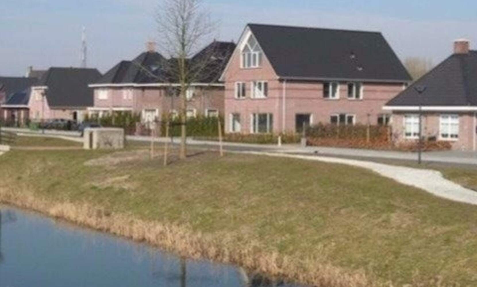 Afbeelding 1 van 6