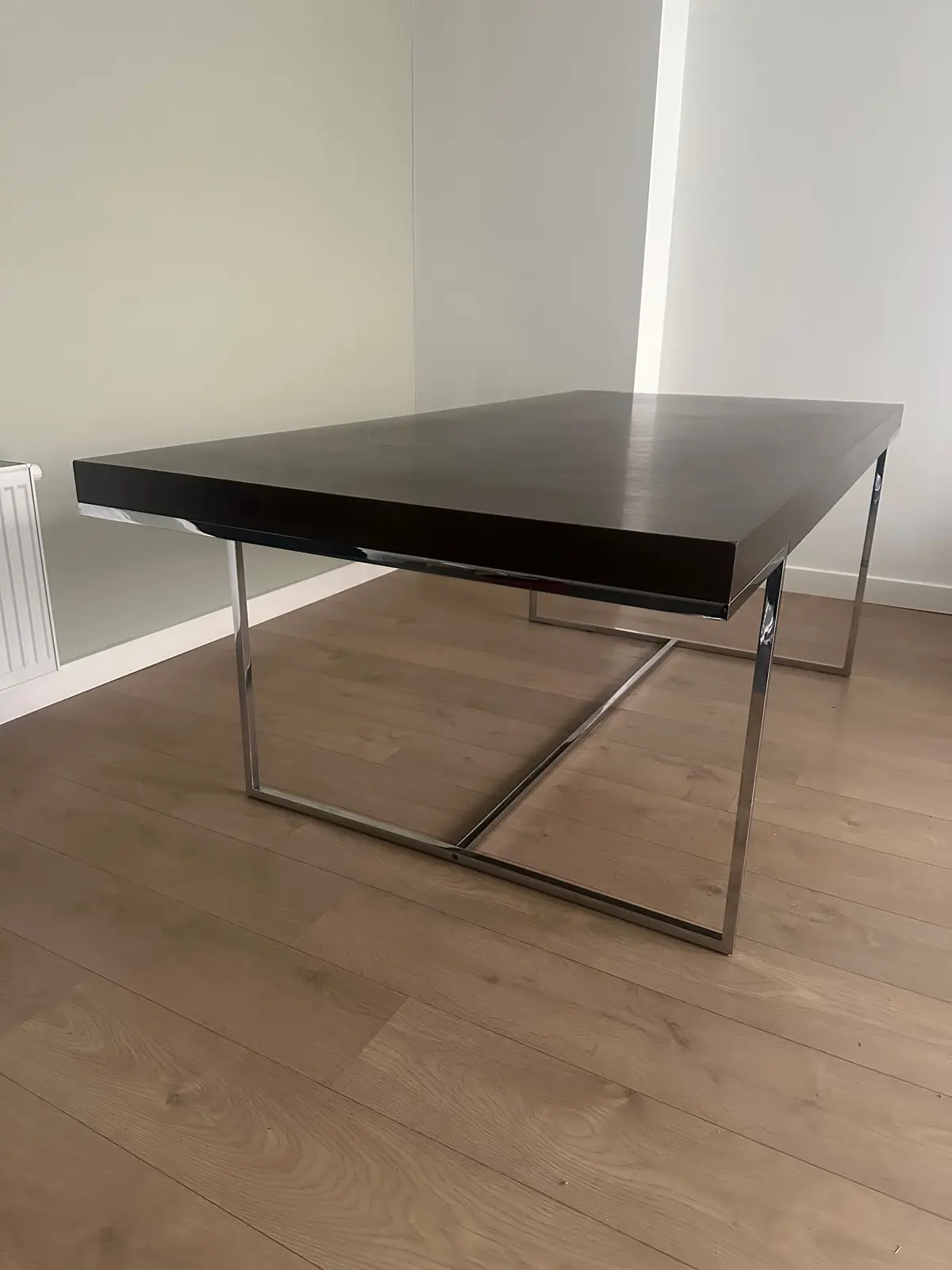 Image 4 of 6
