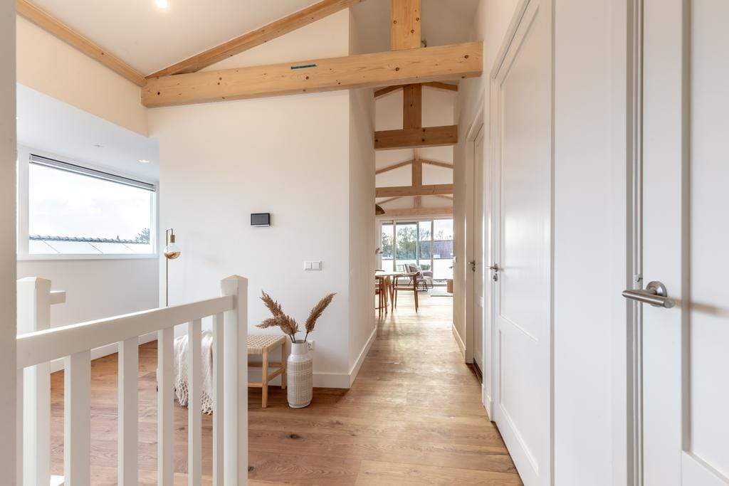 Image 12 of 27