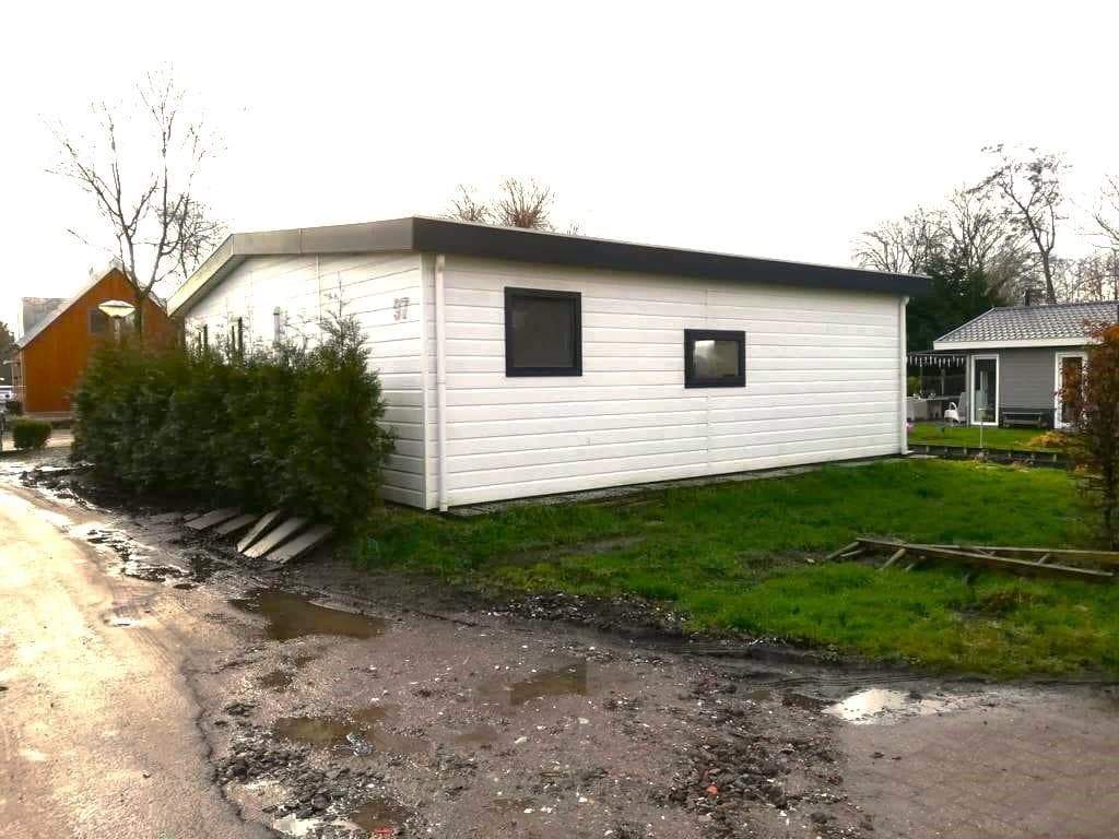 Image 8 of 10