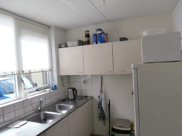 Bild 2 von 12